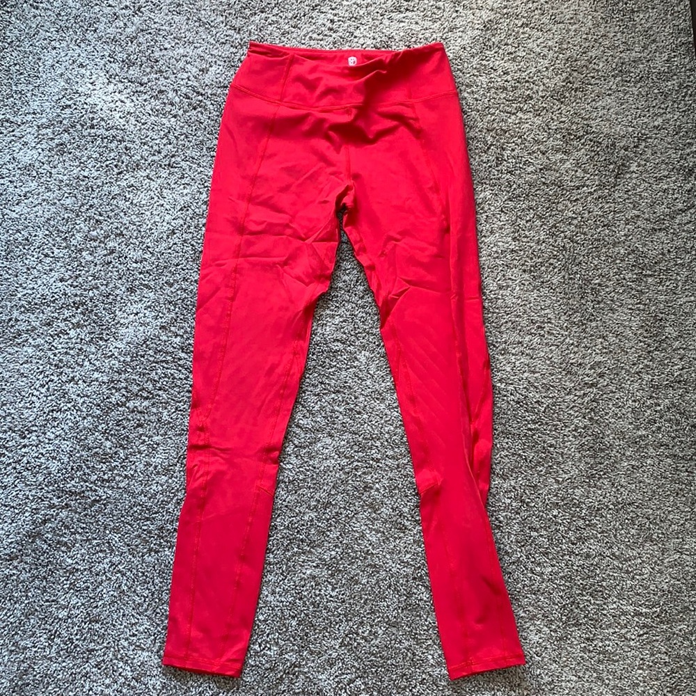 YOUR STAPLE LEGGINGS